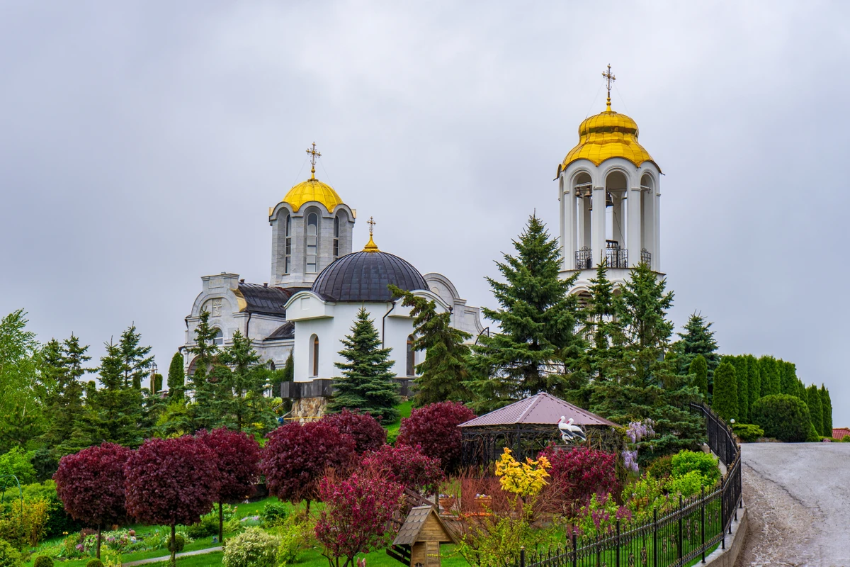 Монастыри Кавминвод из Кисловодска — фото 3