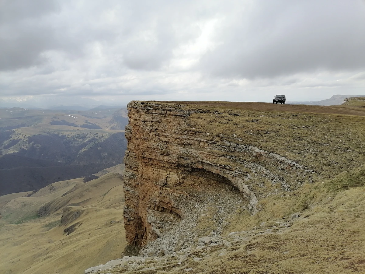 Плато Бермамыт днём или на закате из Кисловодска — фото 9