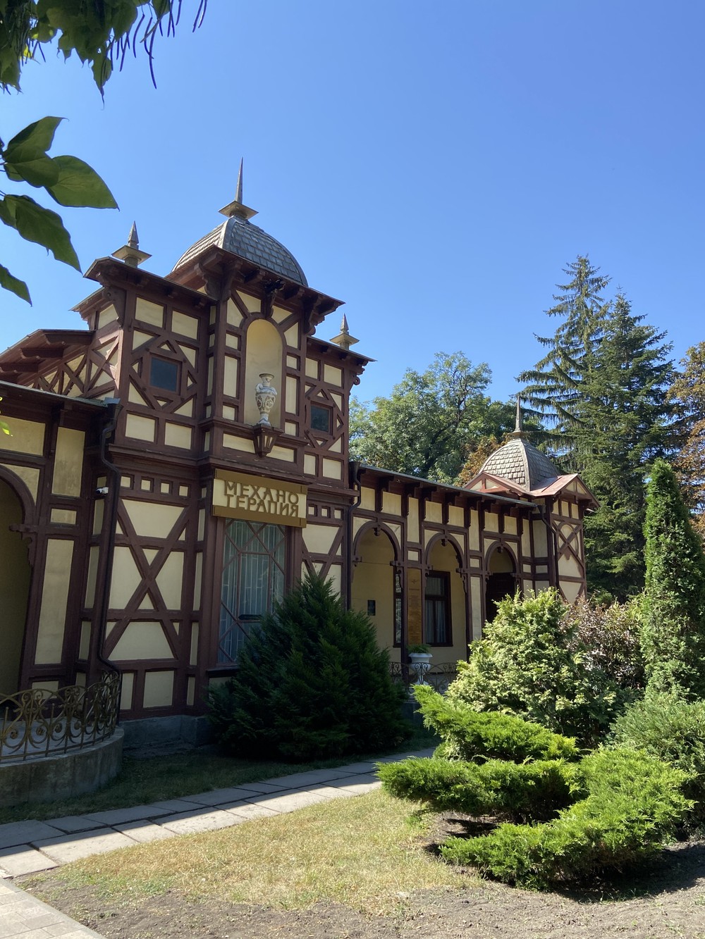Из Кисловодска — по Пятигорску, Ессентукам и Железноводску — фото 10