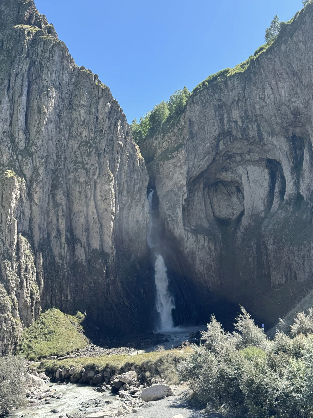 Дорога к Джилы-Су: Эльбрус, плато и водопады — фото 12