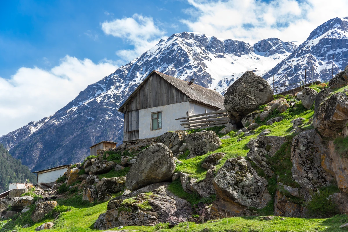 Эльбрус, озеро Гижгит и город-призрак Тырныауз — фото 8