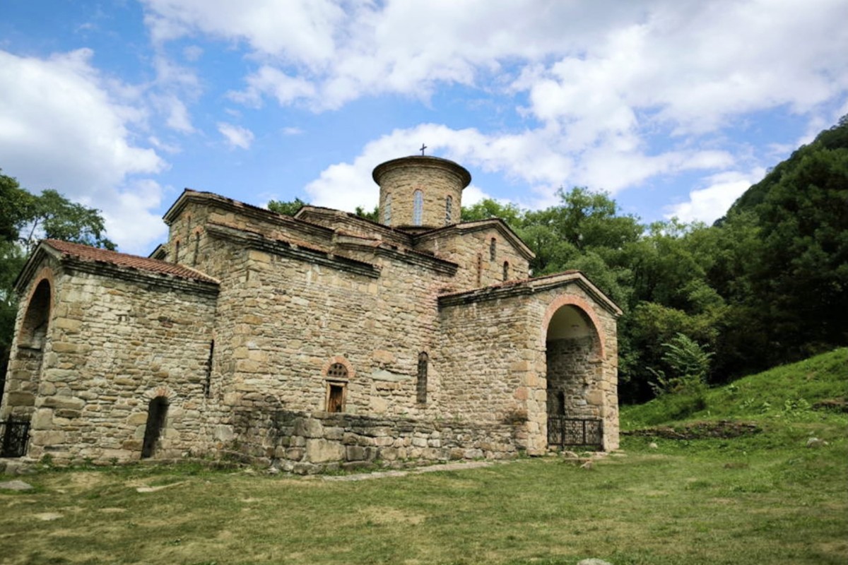 Архыз многоликий: долины, перевалы и канатка к вершинам — фото 12