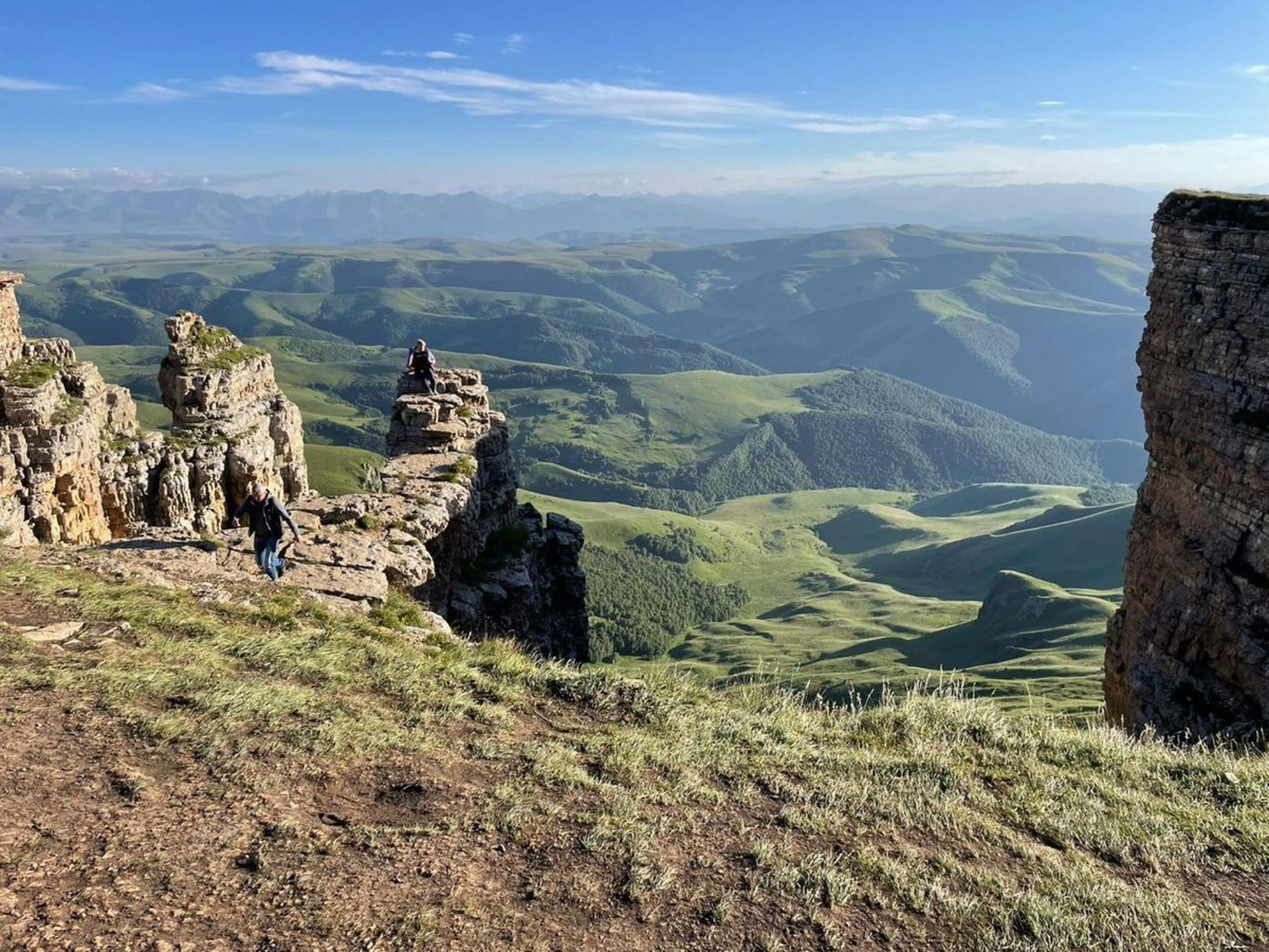 По дороге с облаками из Кисловодска: Северное Приэльбрусье — плато Бермамыт — Хасаут — Джилы-Су — фото 9